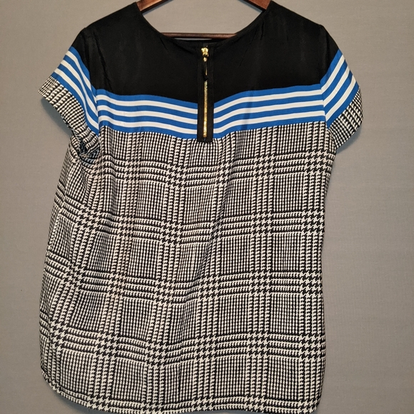 Jones New York cap sleeve houndstooth print blouse - Picture 4 of 5